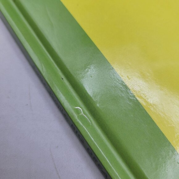 Little People Big Dreams Jane Goodall Childrens Book Hardcover Illustrated - Picture 7 of 7